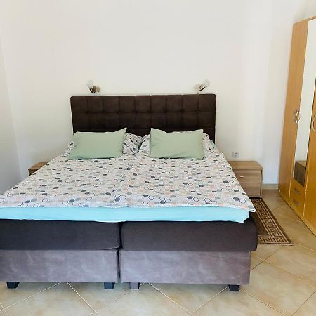 Apartmani Slavko Fažana Exterior foto