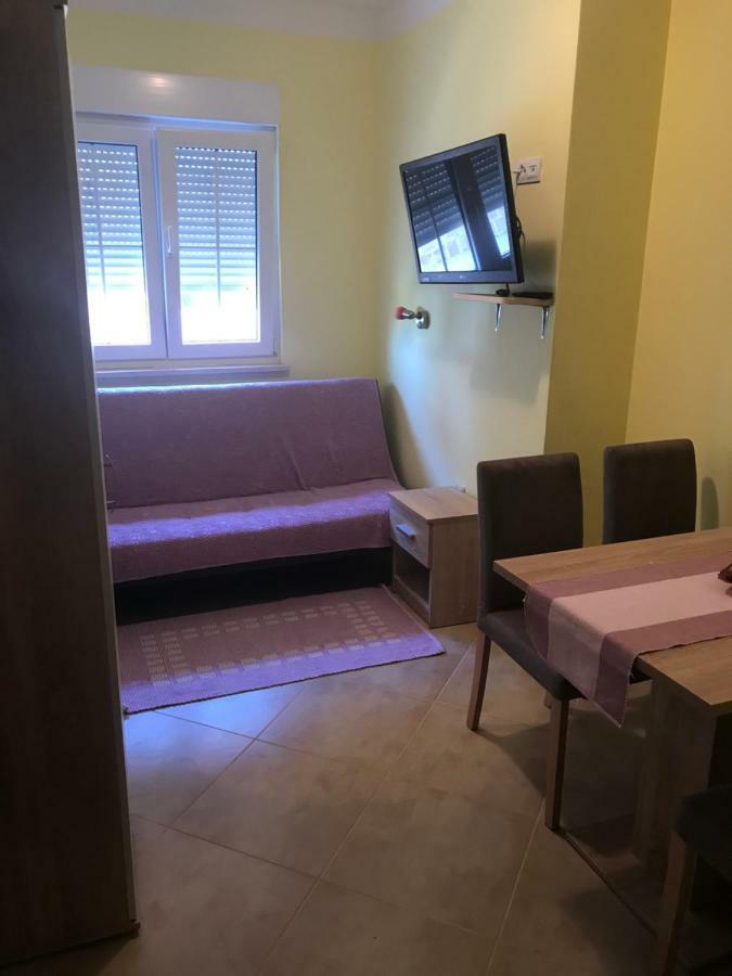 Apartmani Slavko Fažana Exterior foto