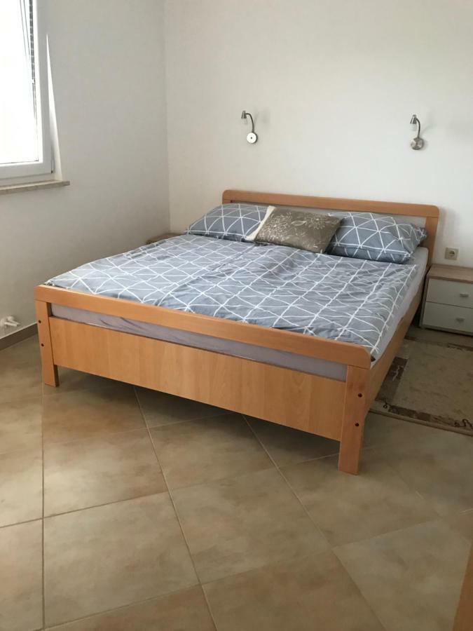 Apartmani Slavko Fažana Exterior foto