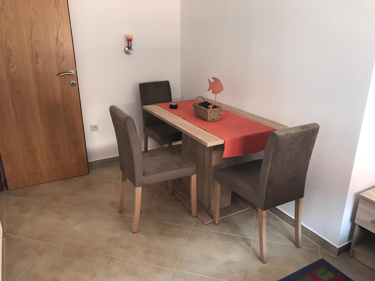 Apartmani Slavko Fažana Exterior foto
